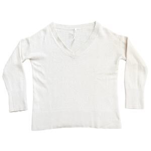 The Group Babaton 100% Cashmere V Neck Sweater Cream Minimalist Basics Aritzia